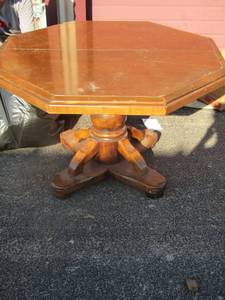 lot 162 image: Octagon dining table has a couple scratches on the top, also comes with 4 dining chairs on wheels