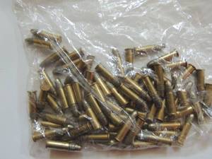 lot 185 image: 22 AMMO 150 PLUS RDS