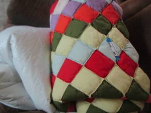 lot 397 image: Handmade quilt