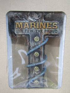 lot 26 image: MARINE Crosses qty 3 approx 8 to 10 in long
