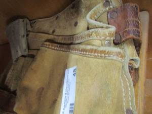 lot 48 image: TOOL  NAIL BAG