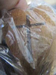 lot 91 image: Crosses and hearts