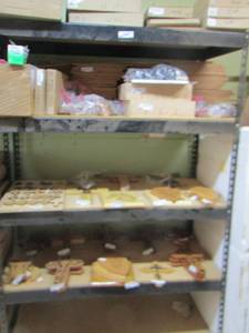 lot 93 image: 4 tier black metal shelf size 7ftx 6ft