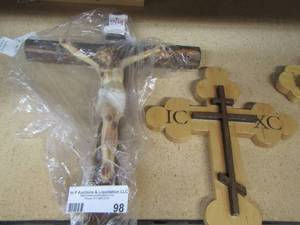lot 98 image: CROSSES Qty 2