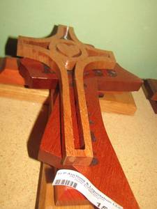 lot 151 image: random wooden crosses qty 4