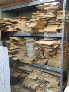lot 160 image: heavy duty 3 tier workshop shelf 76FT