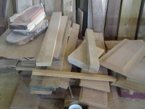 lot 217 image: Various pieces of wood