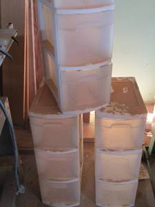 lot 220 image: 3 plastic rolling storage containers qty 3 each has 3 drawers