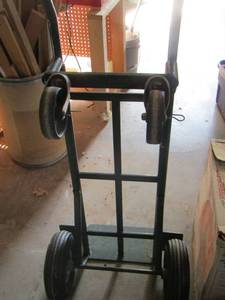 lot 165 image: green furniture dolly