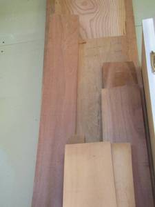 lot 226 image: Wood lot