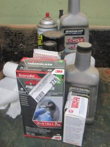 lot 276 image: 2 cycle oils , bondo, and more