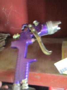 lot 403 image: PAINT SPRAY GUN