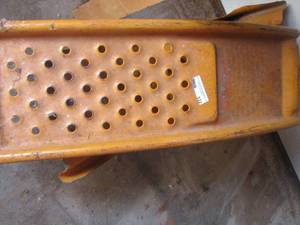 lot 532 image: 2 yellow car ramps