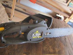lot 526 image: Mc culloch 1.5 HP chainsaw