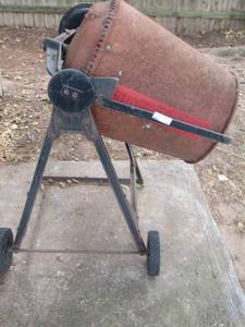 lot 538 image: Cement mixer pro