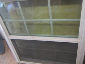 lot 563 image: WINDOW