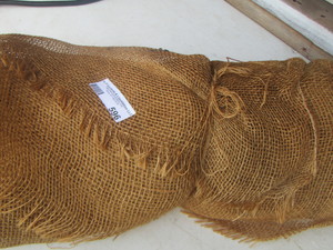 lot 596 image: mesh roll