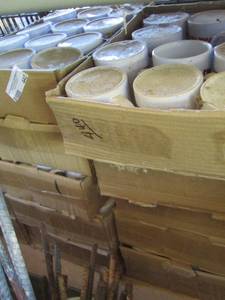 lot 440 image: 10 boxes of funny quote coffee mugs