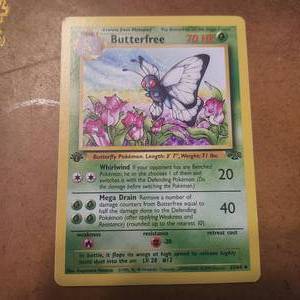 lot 3 image: 1st Edition Pokemon ButterFree 3364 Uncommon NMM