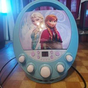 lot 23 image: Frozen Karaoke machine (powers on)
