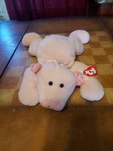 lot 45 image: Ty beanie Oink