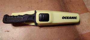 lot 157 image: Oceanic stub tipped diving knife with rope cutting blade