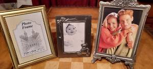 lot 158 image: Picture Frames
