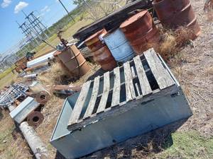 lot 506 image: Assorted scrap metals plus as shown