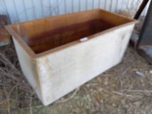 lot 519 image: Fiberglass utility box