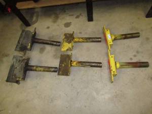 lot 260 image: Solid steel machine components