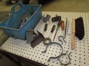 lot 256 image: Assorted hardware and tools as shown