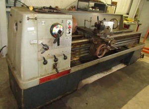 lot 254 image: Colchester industrial lathe