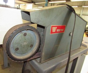 lot 231 image: Wilton square wheel belt grinder