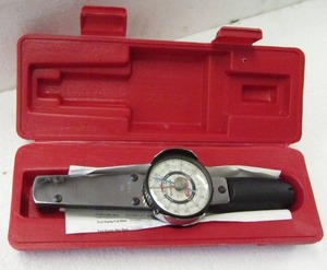 lot 208 image: Proto dial torque wrench model J6177F