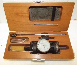 lot 204 image: Blake Co-ax indicator