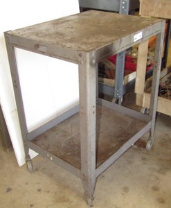 lot 180 image: Metal utility cart