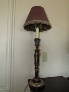 lot 355 image: Brass occasional lamp
