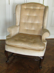 lot 377 image: Vintage Pearson button tufted cabriole legs occasional chair