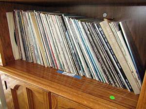 lot 419 image: Opera and other genre LP records as shown