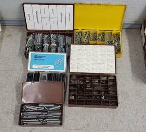 lot 24 image: Large Quantity of Springs, Roll Pins, Woodruff Keys & Cutter Pins w Cases