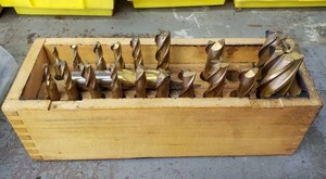 lot 48 image: Set of Niacara High Strength Steel HSS End Mills
