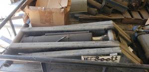 lot 102 image: Scott Level Lift Hoist. SEE DESCRIPTION FOR IMPORTANT PICK UP INFORMATION REGARDING THIS ITEM