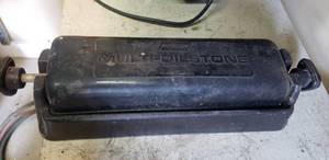 lot 144 image: Norton multi-oilstone blade sharpener