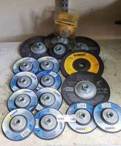 lot 145 image: Dewault and Radnor grinding discs