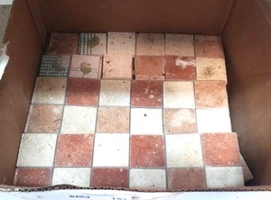 lot 153 image: Box of assorted stone tiles