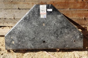 lot 264 image: Land Pride Heavy Duty Brush Hog Gear Box Cover