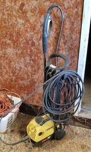 lot 277 image: Karcher Model 330 Electric Pressure Washer
