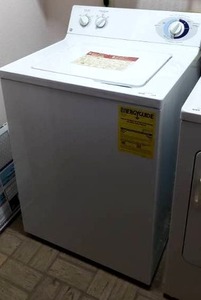 lot 324 image: GE Super 3.2 Cu. Ft. Capacity clothes Washer Model WJSR2070BWW