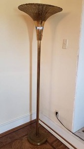 lot 454 image: Free standing occasional lamp (Touch lamp but does not work)