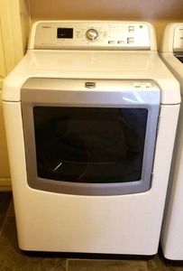 lot 461 image: Maytag clothes dryer model MEDB850Yw0